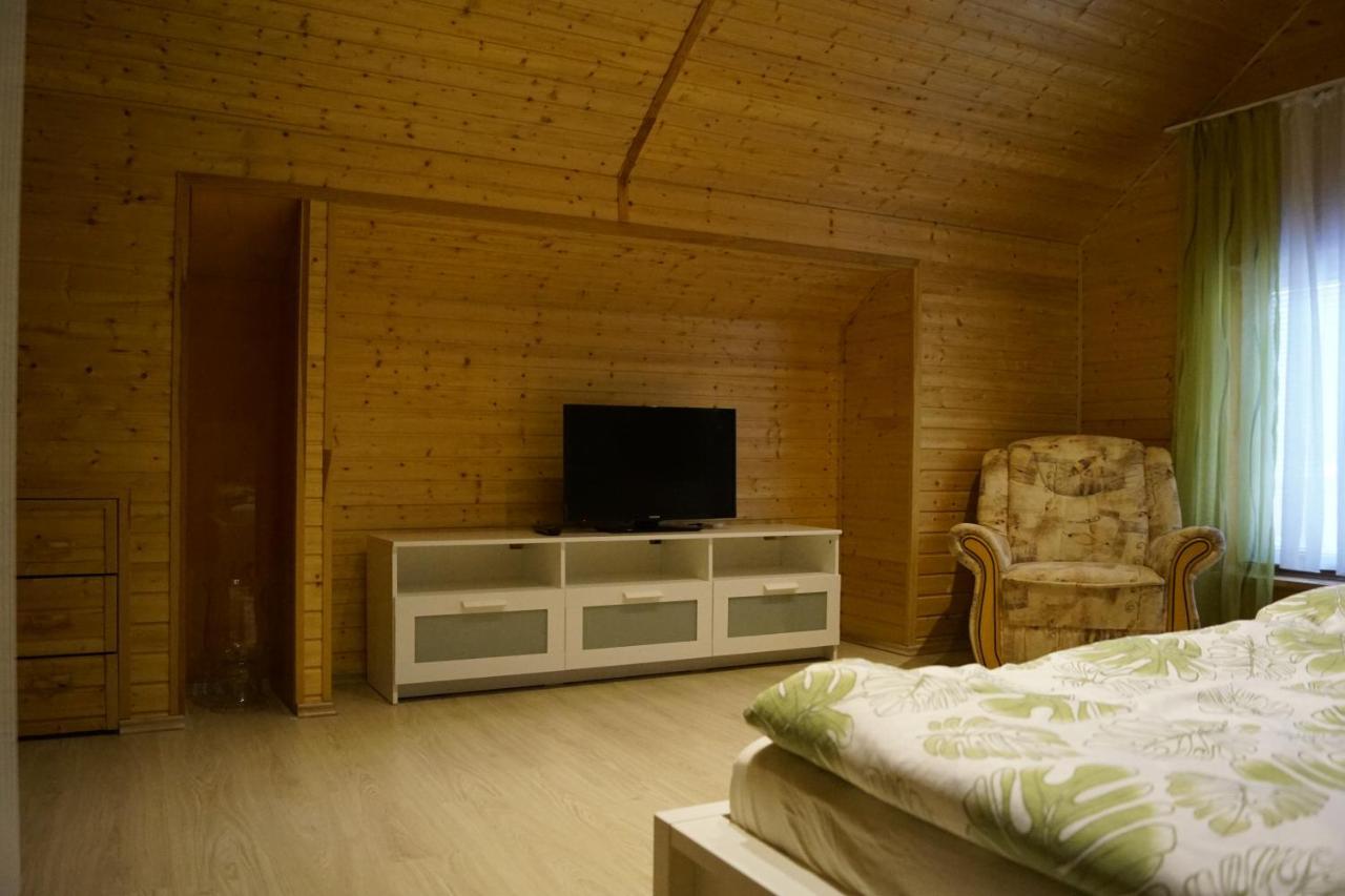 Gemuetliches Haus Mit Sauna Im Voralpenland Peissenberg Exterior photo